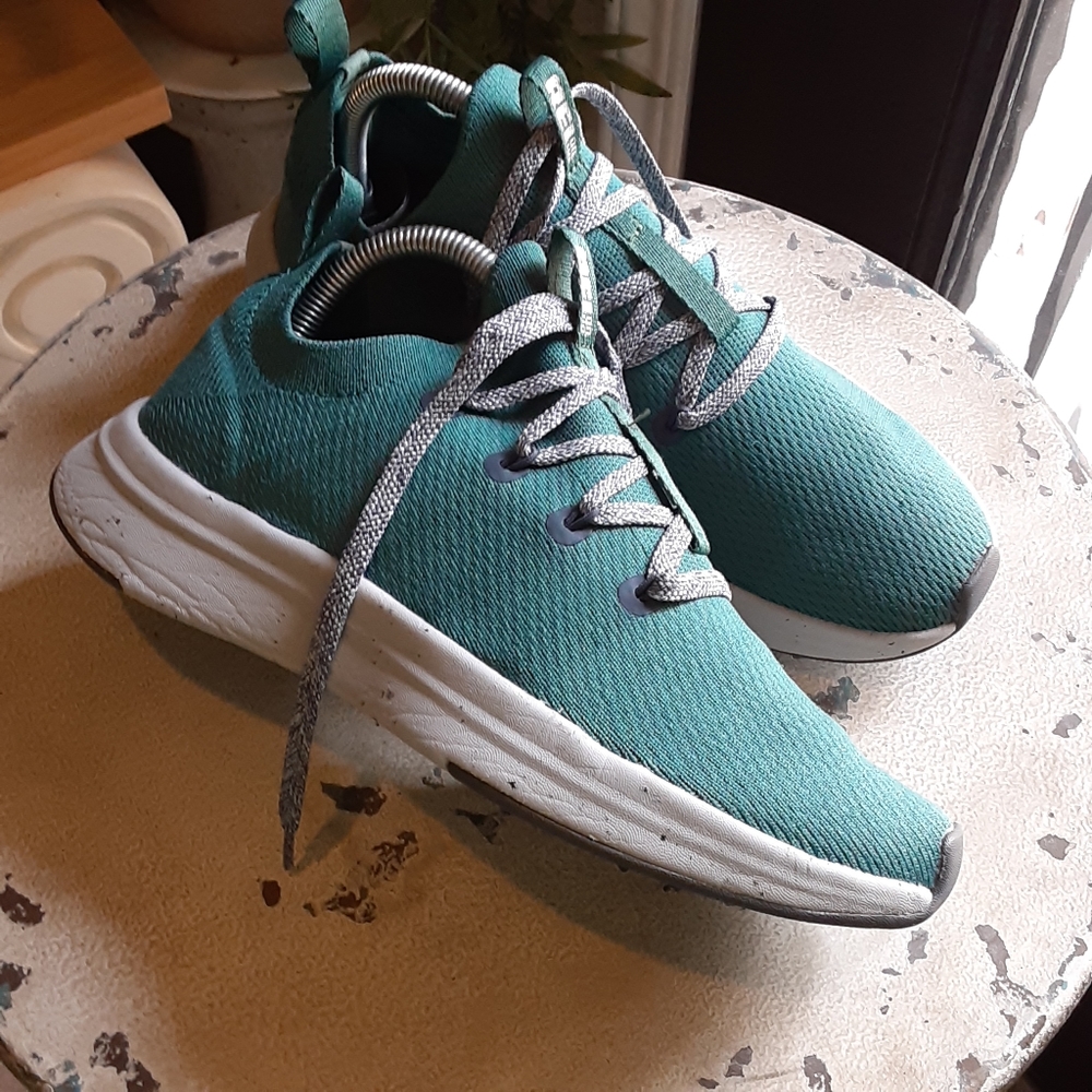 REI Women's Trail Shoe Size 8.5